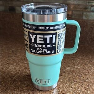 Yeti Rambler 20oz tumbler